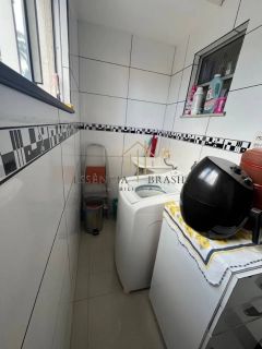 ÓTIMO APARTAMENTO 2 quartos com varanda em Condomínio no Caji
