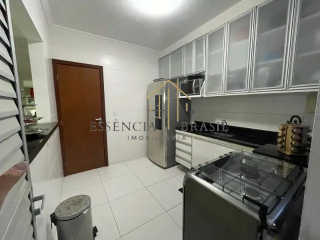 EXCELENTE CASA DUPLEX mobiliada a 800 metros da Praia de Ipitanga