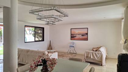 Vendo Linda Casa de 4/4 em Piatã