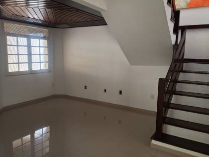 Vendo casa 4 Suítes em Villas do Atlântico