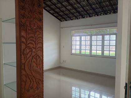 Vendo casa 4 Suítes em Villas do Atlântico