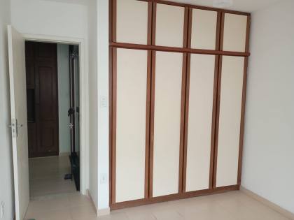 Vendo casa 4 Suítes em Villas do Atlântico