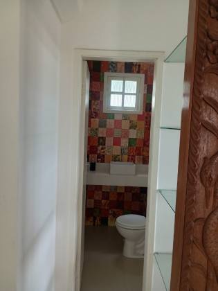 Vendo casa 4 Suítes em Villas do Atlântico