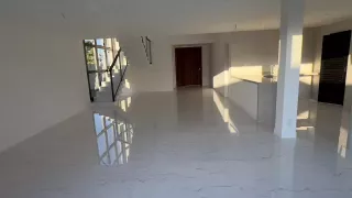 Casa 4/4 Alphaville Litoral Norte 2-Requinte e Sofisticação- Incomparável