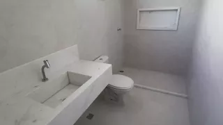 Casa 4/4 Alphaville Litoral Norte 2-Requinte e Sofisticação- Incomparável