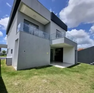 Terras de  Alphaville excelente 4/4 em condomínio fechado alto de padrão