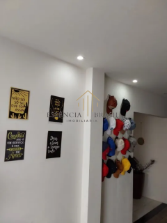 EXCELENTE CASA 3 quartos em Condomínio, a 5 minutos da Praia de Ipitanga