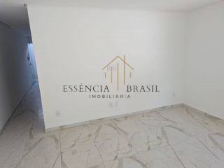 EXCELENTE CASA DUPLEX com 3 suítes em Condomínio a 200 metros da Praia de Ipitanga