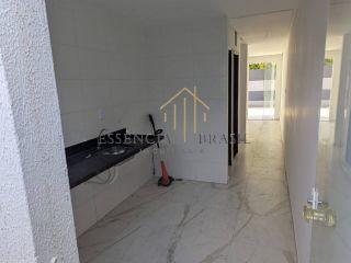 EXCELENTE CASA DUPLEX com 3 suítes em Condomínio a 200 metros da Praia de Ipitanga