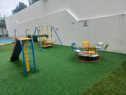 EXCELENTE APARTAMENTO 2 quartos próximo ao 1º Portão de Vilas