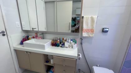 Vendo 3/4 com Suite - Itaigara