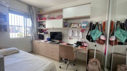 Vendo 3/4 com Suite - Itaigara