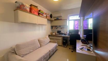 Vendo 3/4 com Suite - Itaigara