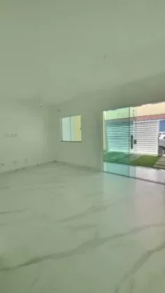 Oportunidade Única, 4 Dorms. Sendo Suíts ,  Varanda, 2 garagens