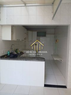 Casa térrea, Ampla e arejada, totalmente reformada, em travessa da Av.  principal em Stella Maris