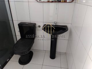 ALUGUEL casa ampla 1 andar 3 quartos com 3 suítes, varanda, garagem condomínio portaria 24h