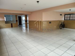 ALUGUEL casa ampla 1 andar 3 quartos com 3 suítes, varanda, garagem condomínio portaria 24h