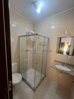 Lindo apartamento 2/4 com suíte, varanda, cozinha americana e área de serviço condomínio fechado em Praia do Flamengo