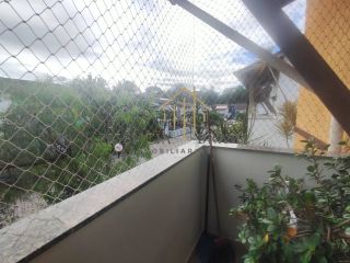 CASA CONDOMINIO 4/4 ABRANTES