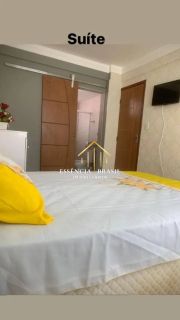 Apartamento na Dorival Cayme, 2 Dormitórios sendo uma Suíte,