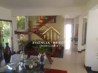 Casa Ampla e Sofisticada em Ipitanga – a apenas 300m da Praia de Vilas do Atlântico!