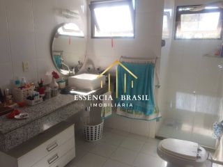 Casa Ampla e Sofisticada em Ipitanga – a apenas 300m da Praia de Vilas do Atlântico!