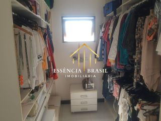 Casa Ampla e Sofisticada em Ipitanga – a apenas 300m da Praia de Vilas do Atlântico!