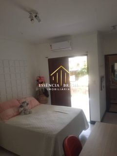 Casa Ampla e Sofisticada em Ipitanga – a apenas 300m da Praia de Vilas do Atlântico!