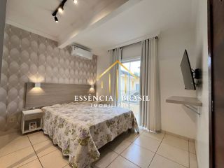 Casa Duplex à Venda em Praia do Flamengo – 100m da Praia
