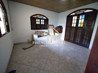 Oportunidade Única! Em Arembepe casa 3 quartos com piscina.