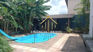 Casa Alto Padrão em Condomínio Fechado –