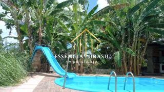 Casa Alto Padrão em Condomínio Fechado –