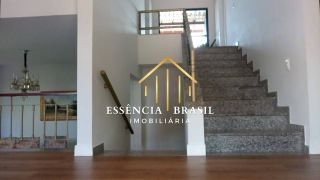 Casa Alto Padrão em Condomínio Fechado –