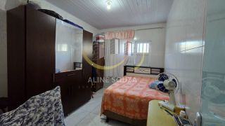 CASA COM 2/4 NO BAIRRO INDUSTRIAL