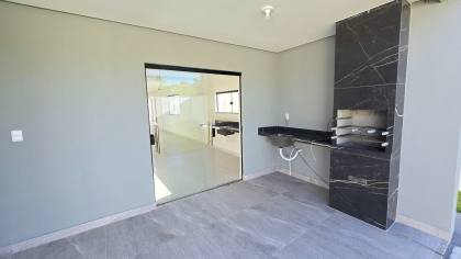 Sobrado no Cond. Residencial Sol e Praia/ Barra dos Coqueiros - SE