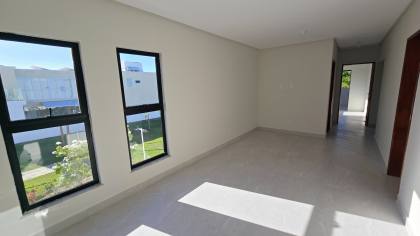 Sobrado no Cond. Residencial Sol e Praia/ Barra dos Coqueiros - SE