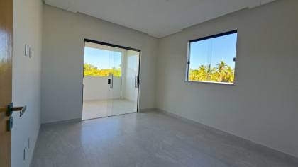 Sobrado no Cond. Residencial Sol e Praia/ Barra dos Coqueiros - SE