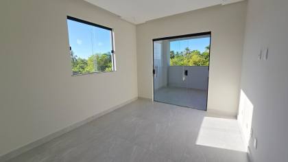 Sobrado no Cond. Residencial Sol e Praia/ Barra dos Coqueiros - SE