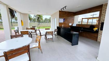 Sobrado no Cond. Residencial Sol e Praia/ Barra dos Coqueiros - SE