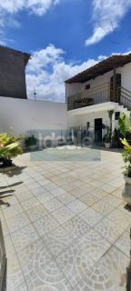 Casa destinada a área comercial