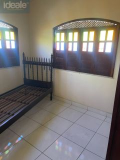 Imóvel amplo com dois pavimentos