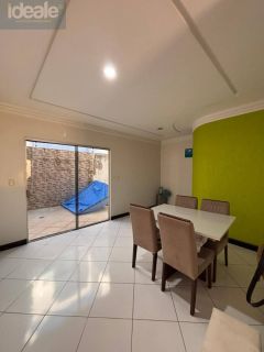 Casa ampla e completa à venda