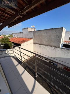 Casa ampla e completa à venda