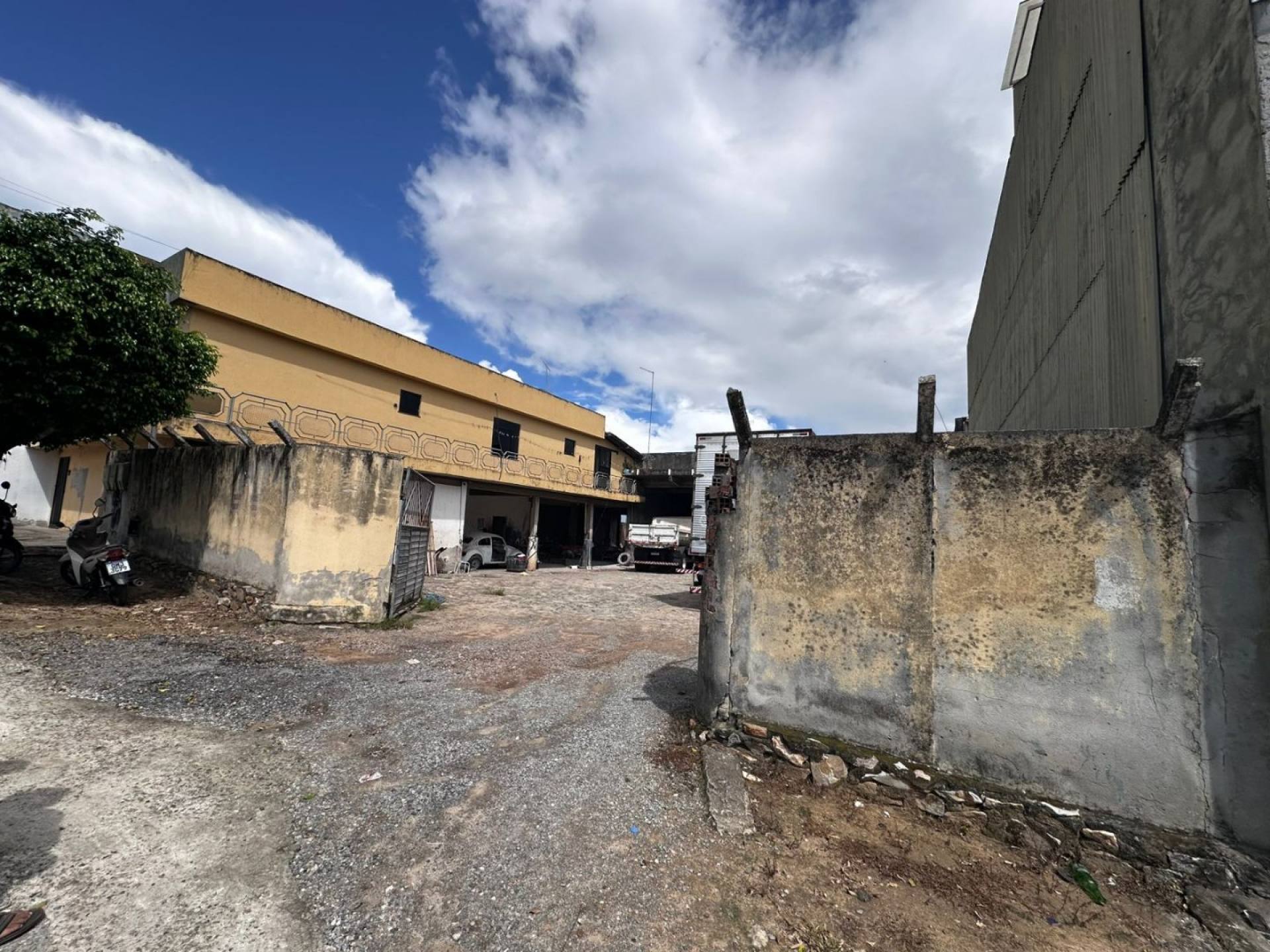 Vendo casa no Centro - Campo do Brito