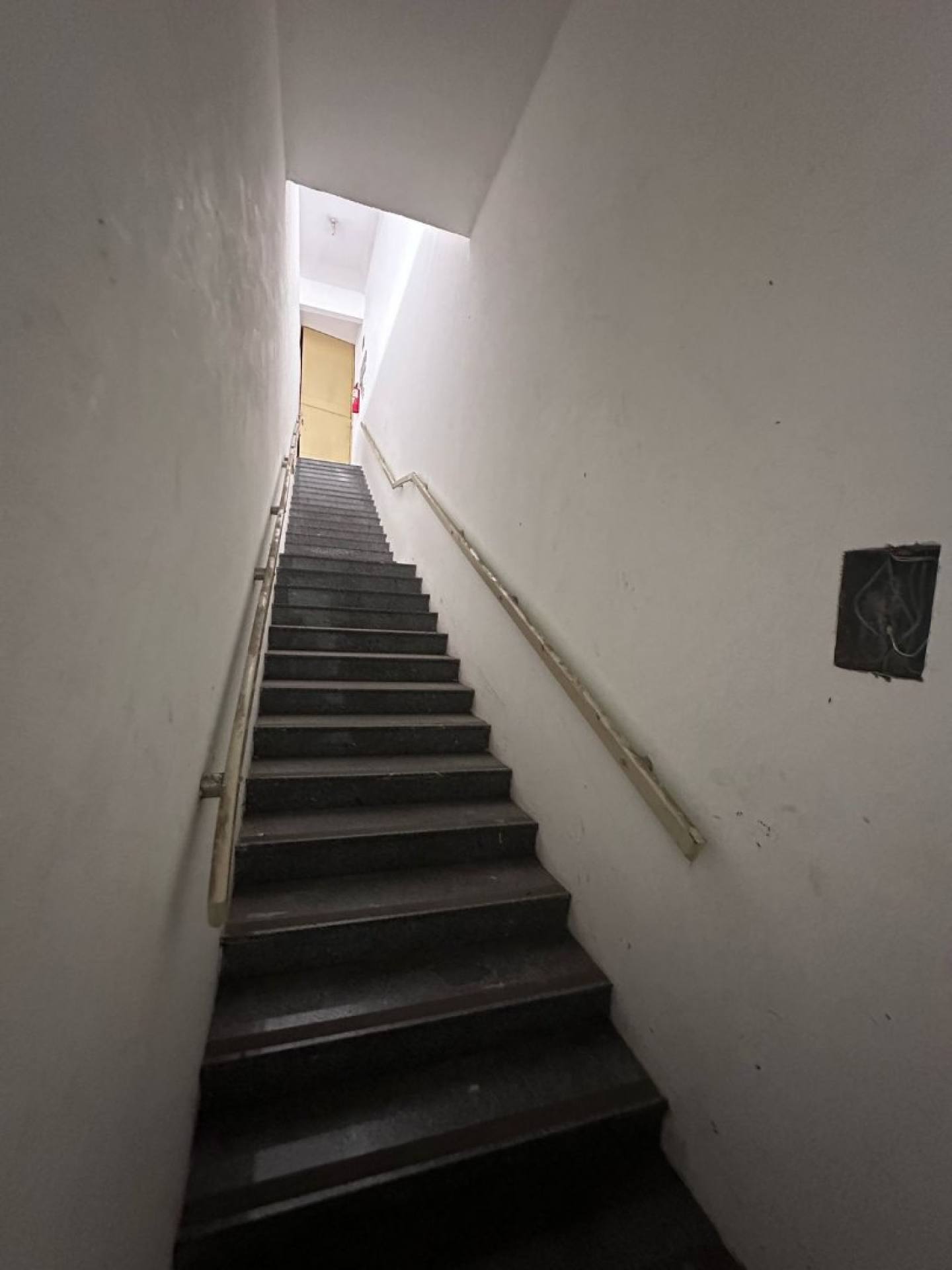 Aluga-se Ponto Comercial no Centro - Itabaiana/SE