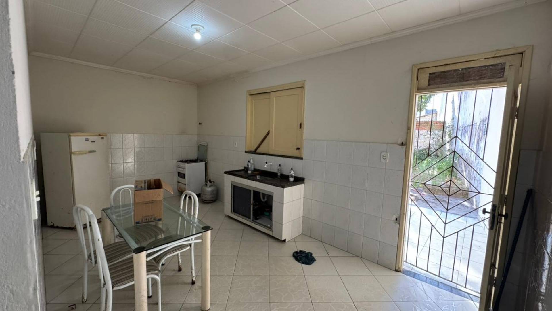 VENDO PRÉDIO NO CENTRO - ITABAIANA/SE