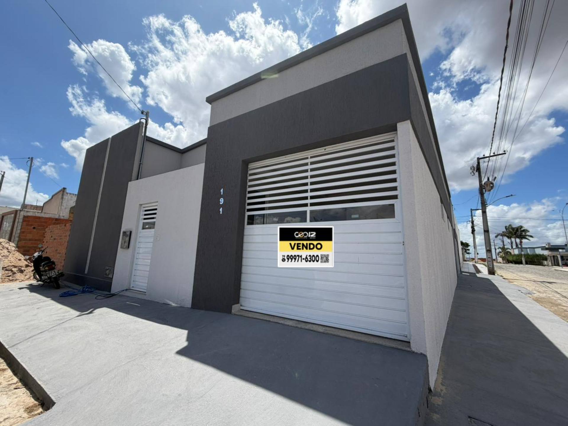 Vendo casa no Oviedo Teixeira - Itabaiana/SE