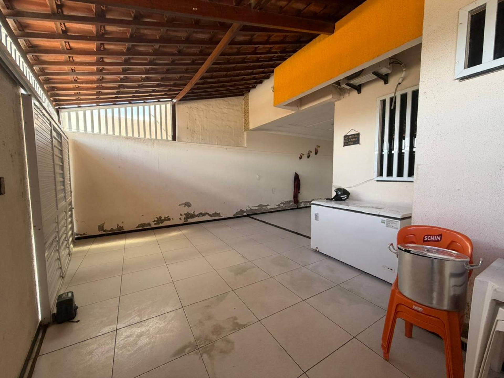 Vendo casa no Oviedo Teixeira - Itabaiana/SE