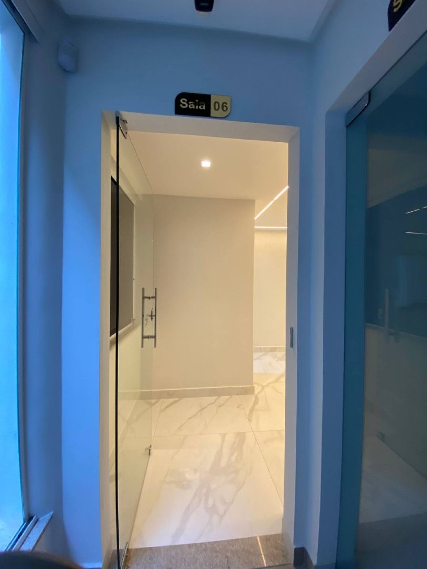 Aluga-se Salas para Fins Comercial no Centro - Itabaiana/SE