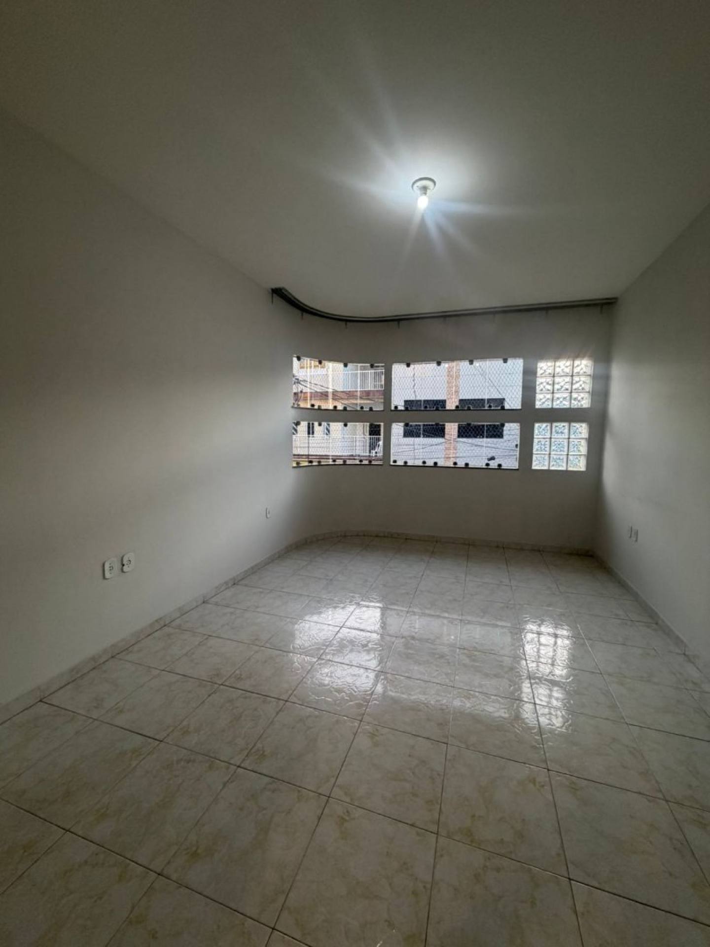 Aluga-se Apartamento no Centro - Itabaiana/SE